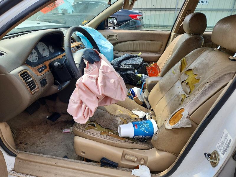 Photo 7 from auction – 1998 NISSAN MAXIMA with VIN JN1CA21A7WT302991
