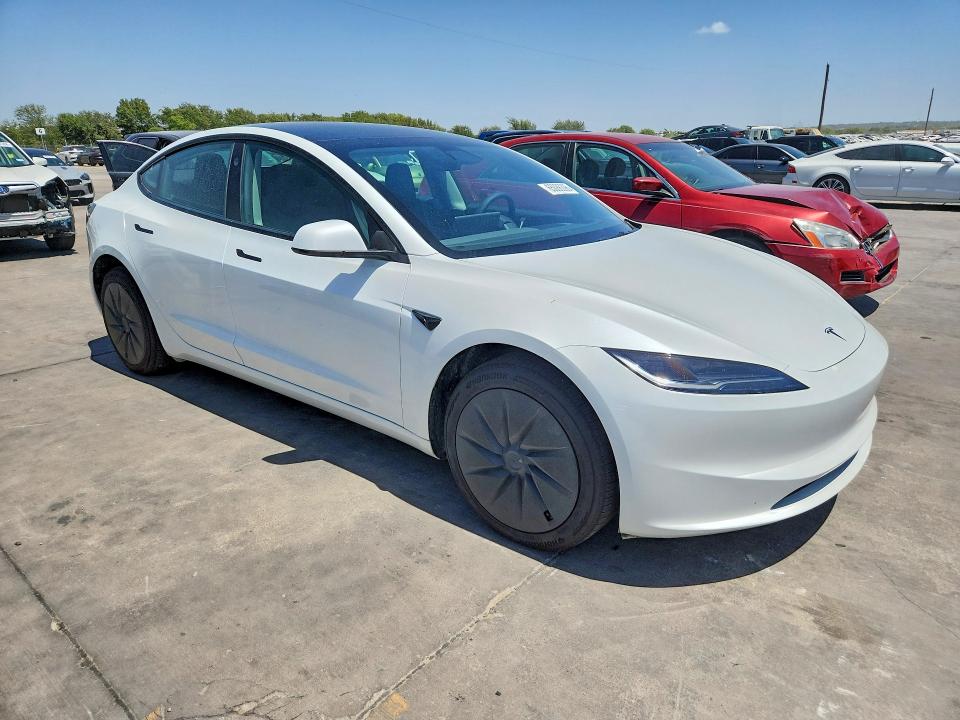 Фото 4 с аукциона – 2026 TESLA MODEL 3 с VIN 5YJ3E1EA3TF169957