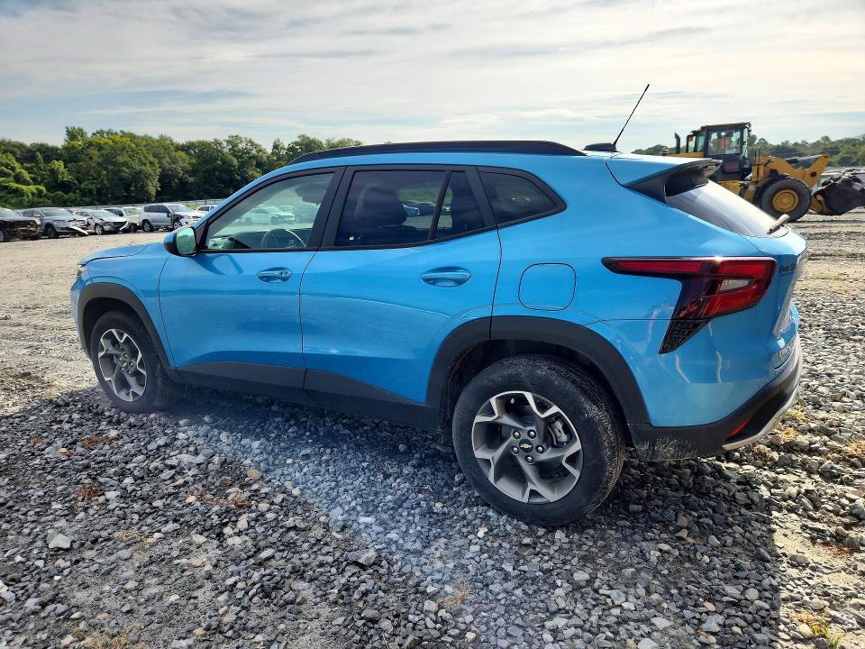 Photo 2 from auction – 2025 CHEVROLET TRAX with VIN KL77LHEP8SC162516