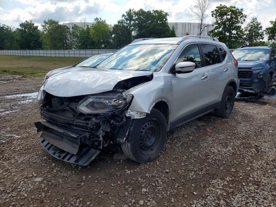 NISSAN ROGUE 2017 with VIN KNMAT2MV8HP521497 - Photo from auction