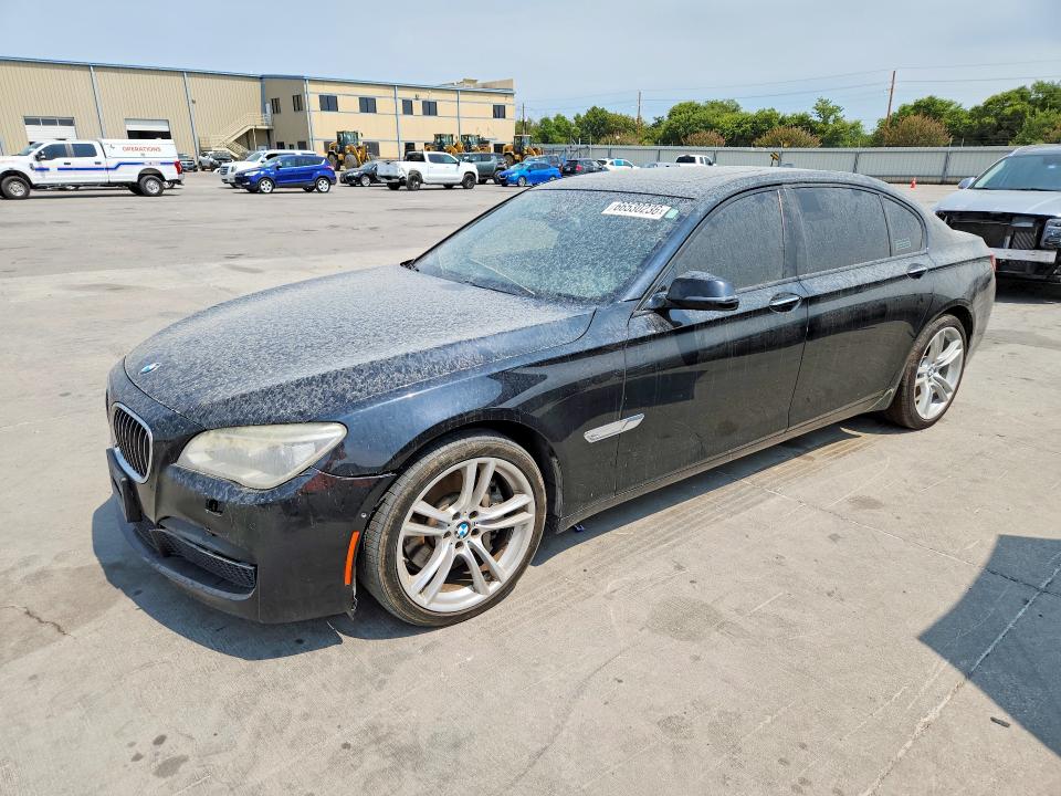 2014 BMW 750