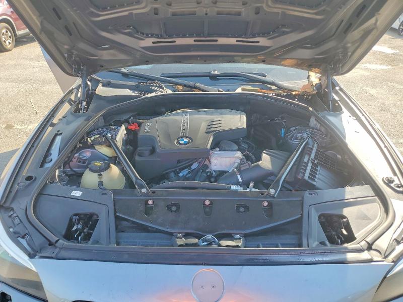 Photo 11 from auction – 2016 BMW 528 with VIN WBA5A7C50GG144486