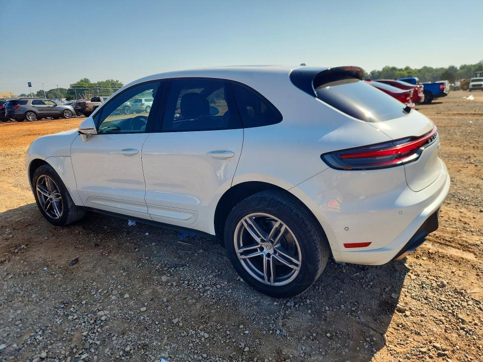 Photo 2 from auction – 2023 PORSCHE MACAN with VIN WP1AA2A59PLB11869