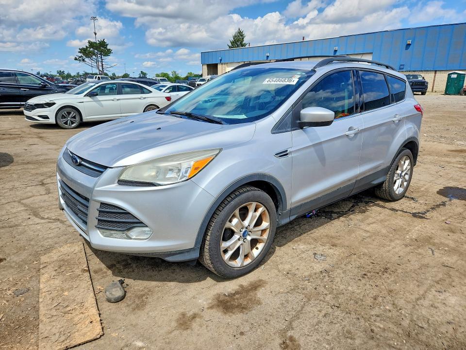 FORD ESCAPE 2013 con VIN 1FMCU0GX8DUB77412 - Foto de la subasta