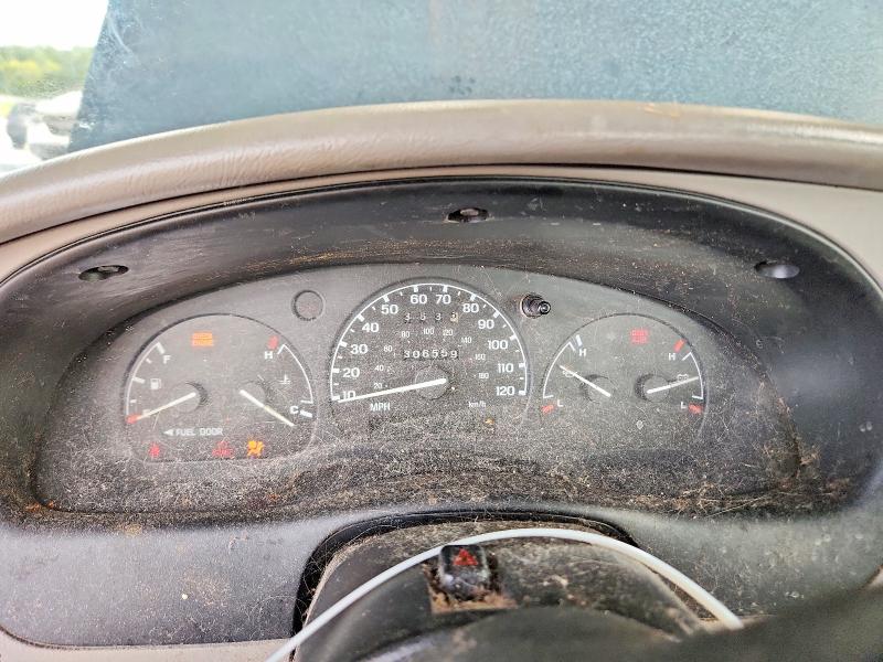 Photo 9 from auction – 1998 FORD RANGER with VIN 1FTYR10C7WUB82144