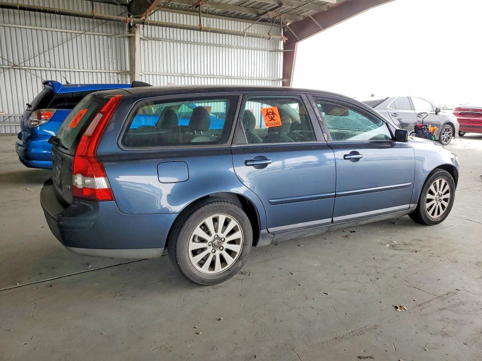 Photo 3 from auction – 2005 VOLVO V50 with VIN YV1MW390152108573