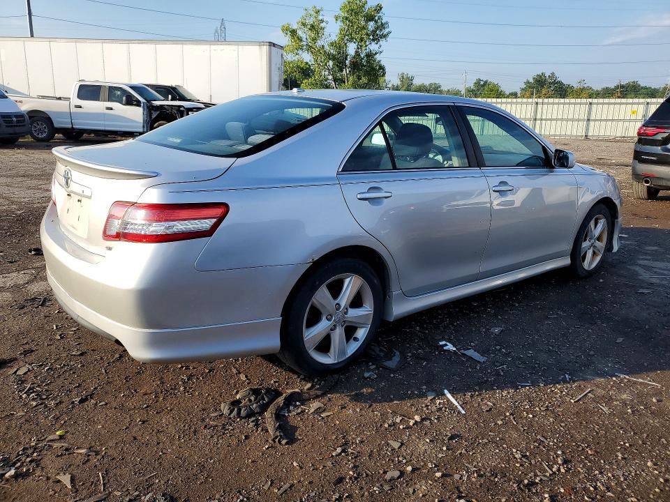 Photo 3 from auction – 2010 TOYOTA CAMRY with VIN 4T1BF3EK2AU558828