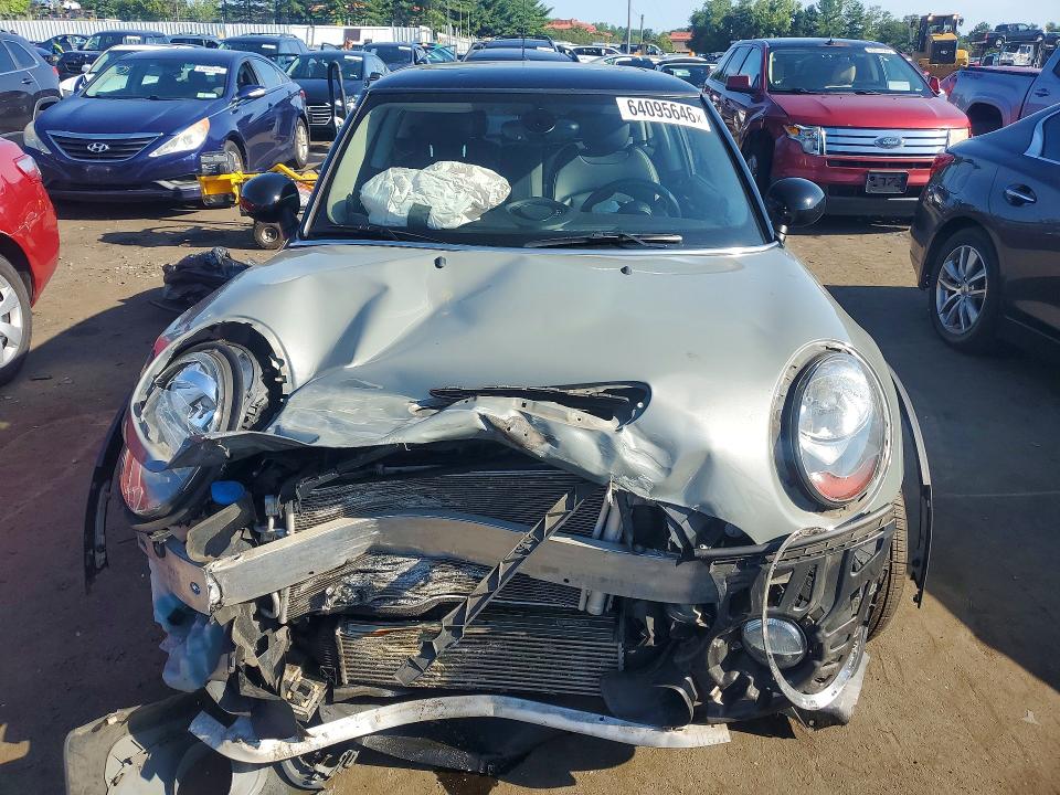 Photo 5 from auction – 2017 MINI COOPER with VIN WMWXP7C35H2C61665