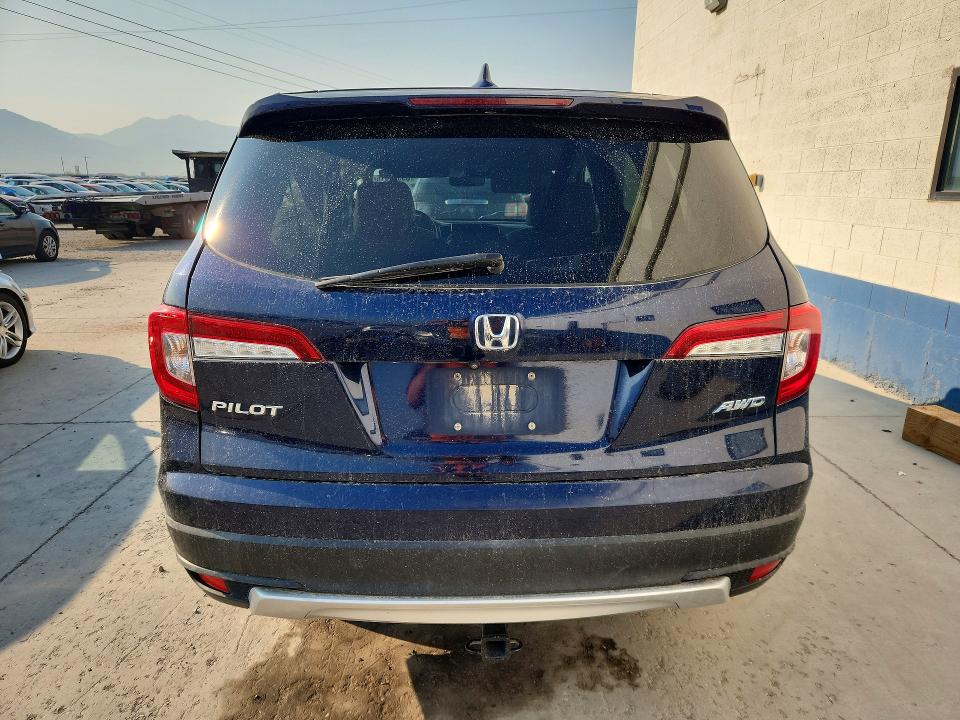 Photo 6 from auction – 2019 HONDA PILOT with VIN 5FNYF6H50KB028583