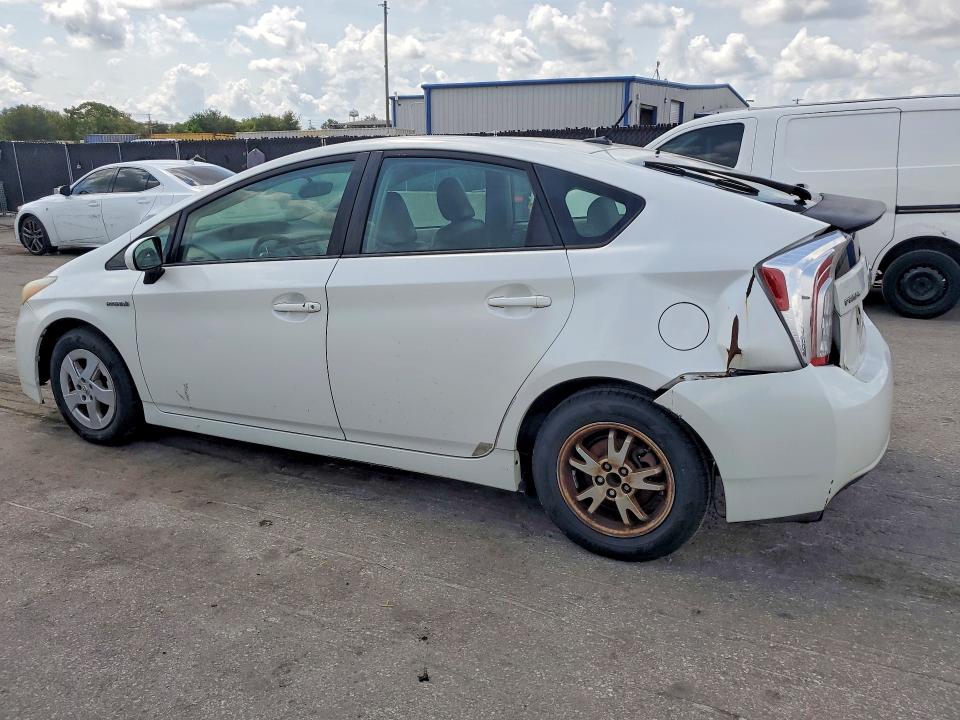 Фото 2 с аукциона – 2010 TOYOTA PRIUS с VIN JTDKN3DU4A0026210