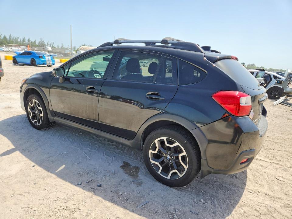 Photo 2 from auction – 2017 SUBARU CROSSTREK with VIN JF2GPAKC2HH230998