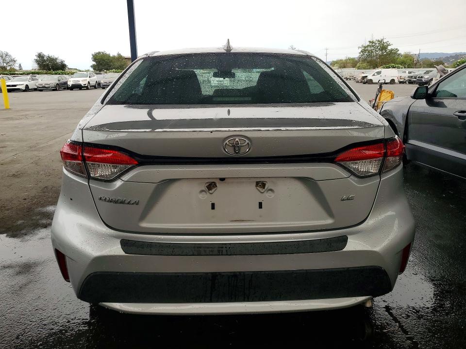 Photo 6 from auction – 2021 TOYOTA COROLLA with VIN 5YFEPMAE4MP225813