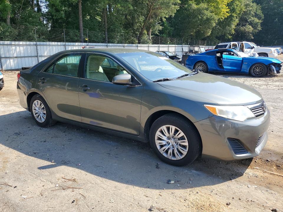 Photo 4 from auction – 2014 TOYOTA CAMRY with VIN 4T1BF1FK5EU844455