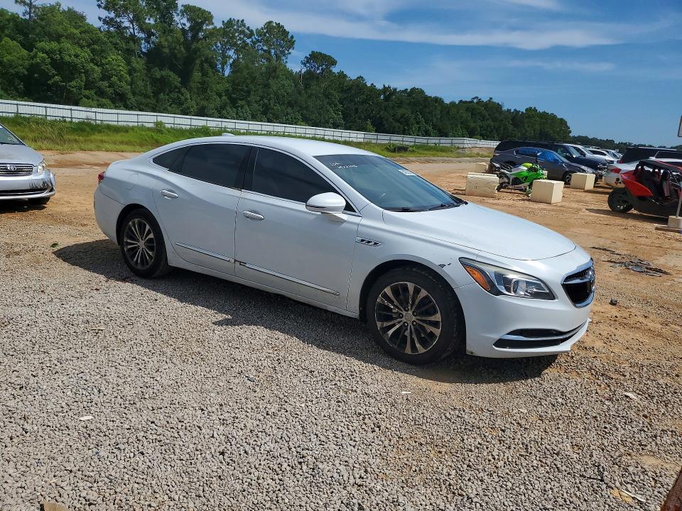 Photo 4 from auction – 2017 BUICK LACROSSE with VIN 1G4ZP5SS1HU122879