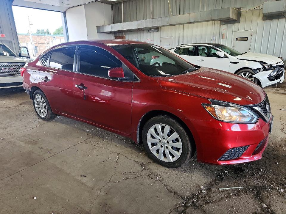 Photo 4 from auction – 2017 NISSAN SENTRA with VIN 3N1AB7AP4HY301278