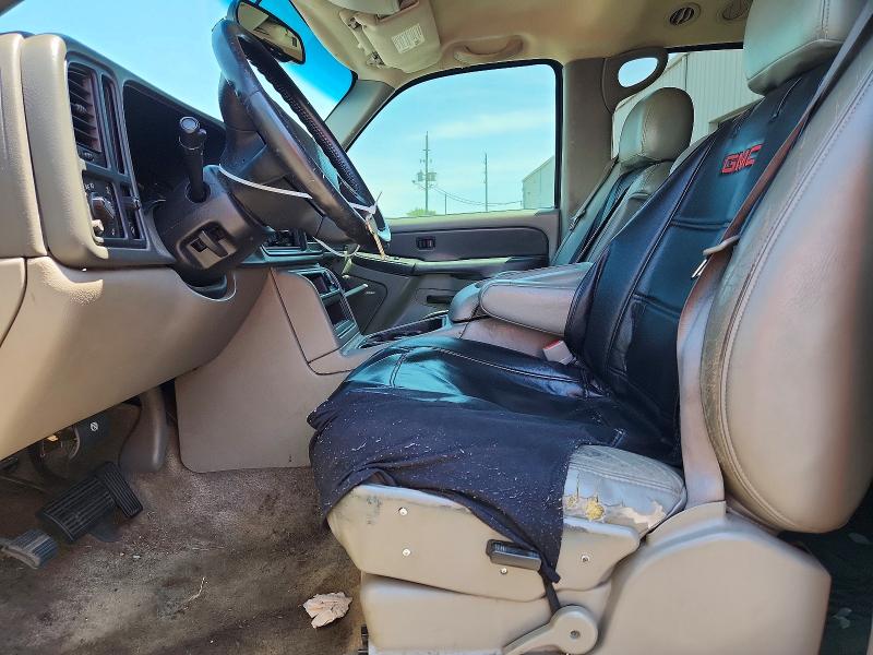 Снимка 7 от търг – 2003 CHEVROLET TAHOE с VIN 1GNEC13Z73J195968