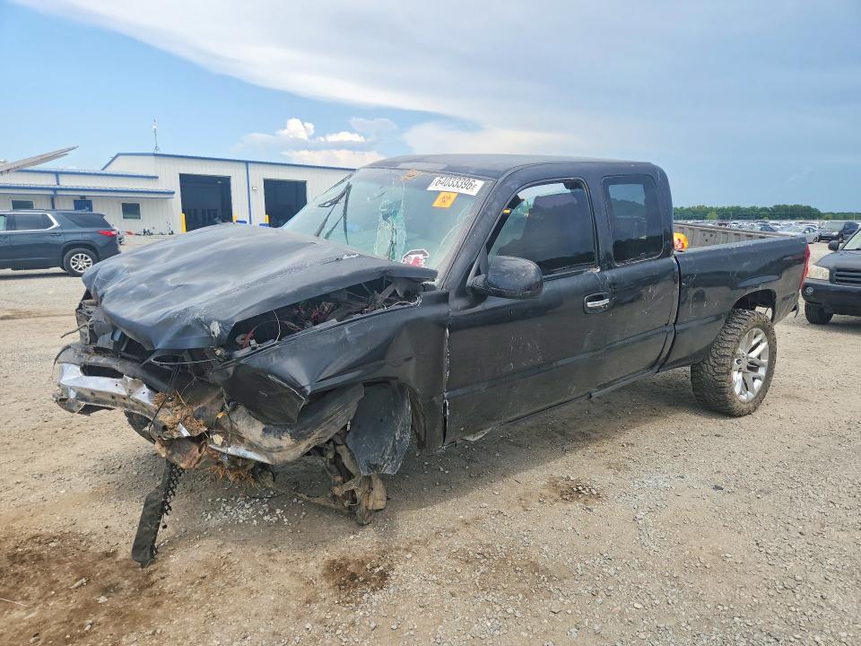 CHEVROLET SILVERADO 2003 with VIN 1GCEK19V83E226895 - Photo from auction