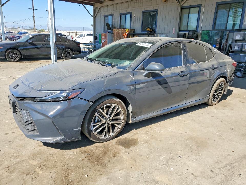 TOYOTA CAMRY 2025 with VIN 4T1DAACK4SU578336 - Photo from auction