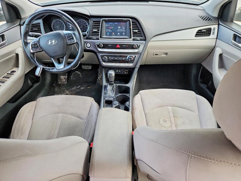 Photo 8 from auction – 2018 HYUNDAI SONATA with VIN 5NPE34AF9JH624844