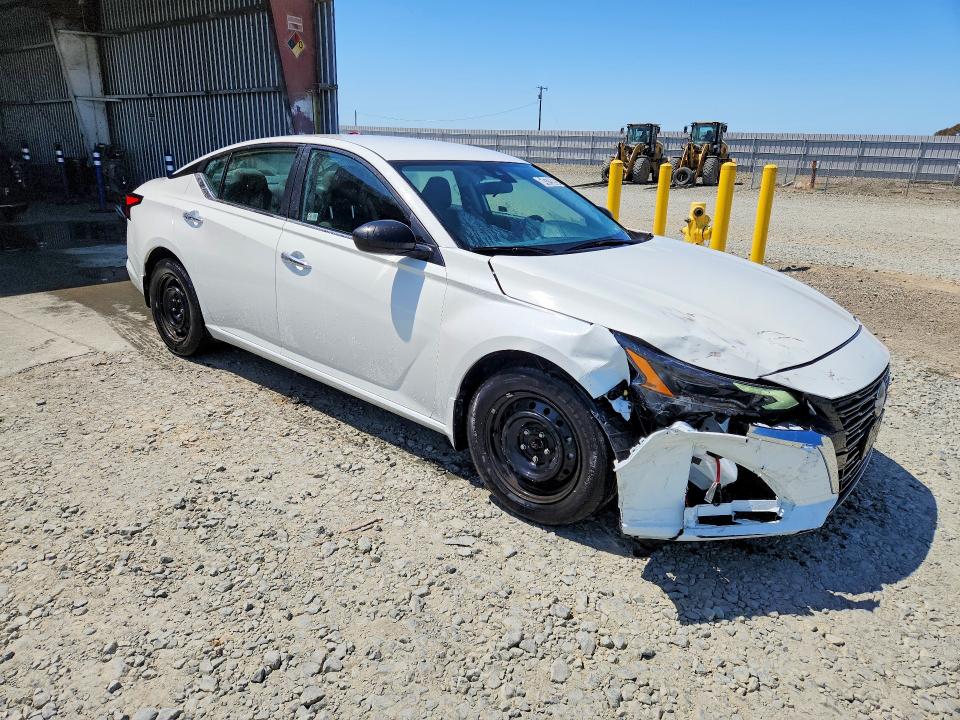 Photo 4 from auction – 2024 NISSAN ALTIMA with VIN 1N4BL4BV2RN424902