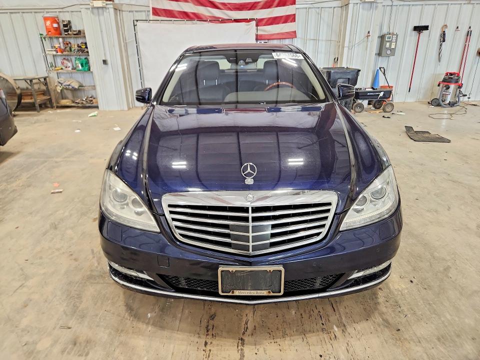 Photo 5 from auction – 2012 MERCEDES-BENZ S with VIN WDDNG9EB0CA471022