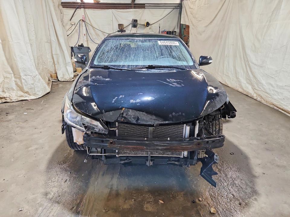 Photo 5 from auction – 2015 SCION TC with VIN JTKJF5C76F3092322