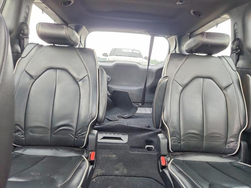 Photo 10 from auction – 2025 CHRYSLER PACIFICA with VIN 2C4RC1GG7SR570125