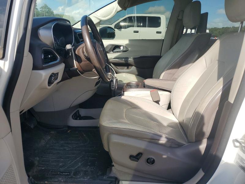 Photo 7 from auction – 2017 CHRYSLER PACIFICA with VIN 2C4RC1EG4HR515627
