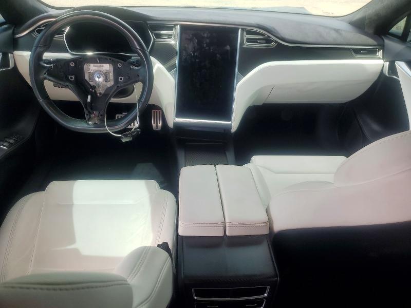 Photo 8 from auction – 2017 TESLA MODEL S with VIN 5YJSA1E47HF200717