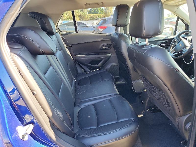 Photo 11 from auction – 2015 CHEVROLET TRAX with VIN 3GNCJNSB5FL231999