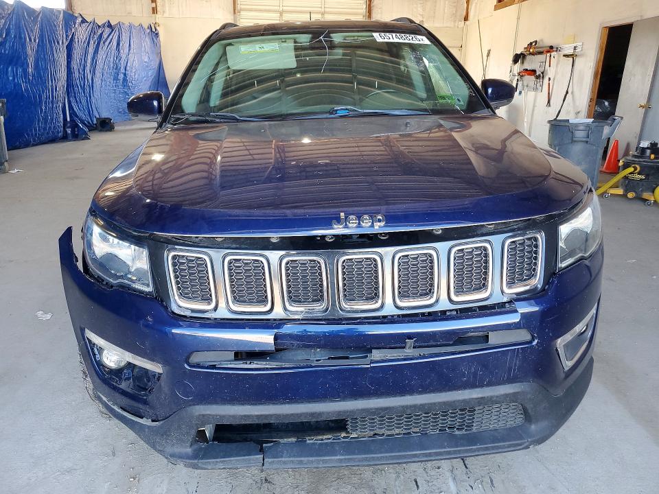 Photo 5 from auction – 2019 JEEP COMPASS with VIN 3C4NJDCB7KT679228