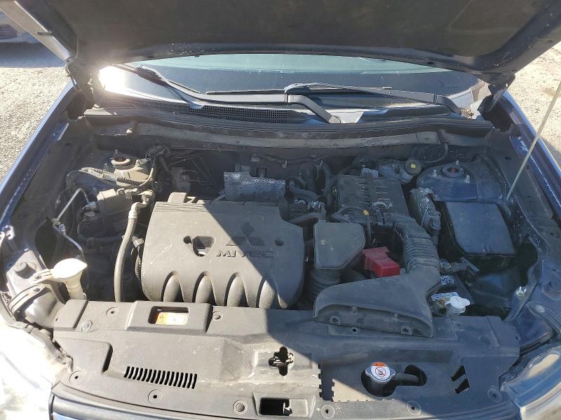 Photo 12 from auction – 2014 MITSUBISHI OUTLANDER with VIN JA4AD3A38EZ004605