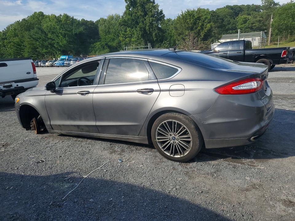 Photo 2 from auction – 2013 FORD FUSION with VIN 3FA6P0H9XDR157913