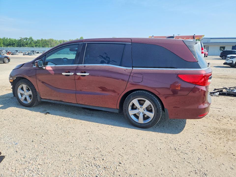 Photo 2 from auction – 2018 HONDA ODYSSEY with VIN 5FNRL6H75JB072365