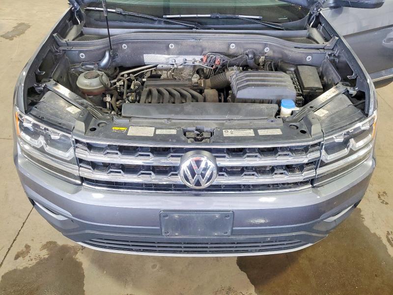 Photo 11 from auction – 2018 VOLKSWAGEN ATLAS with VIN 1V2MR2CA0JC525663
