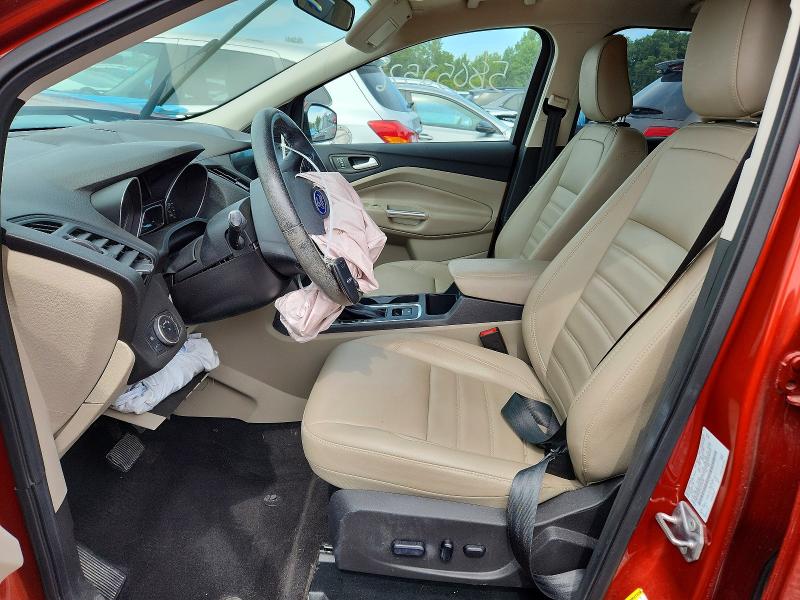Photo 7 from auction – 2019 FORD ESCAPE with VIN 1FMCU9HD2KUC36539