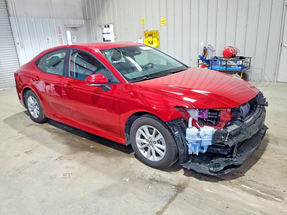 Photo 4 from auction – 2026 TOYOTA CAMRY with VIN 4T1DAACK7TU320555