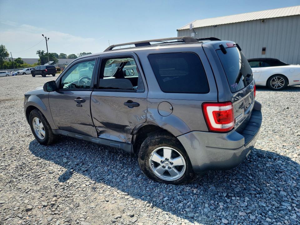 Photo 2 from auction – 2012 FORD ESCAPE with VIN 1FMCU9DG6CKA56431