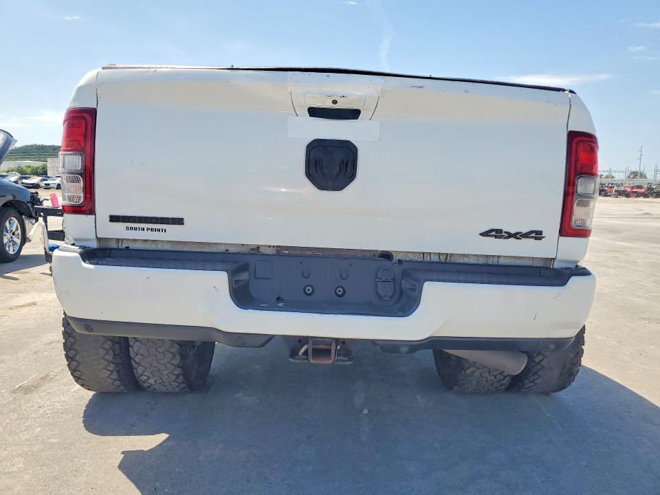 Photo 6 from auction – 2022 RAM 3500 with VIN 3C63RRHLXNG133638