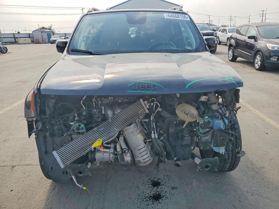 Photo 5 from auction – 2020 JEEP RENEGADE with VIN ZACNJBBB3LPL40316