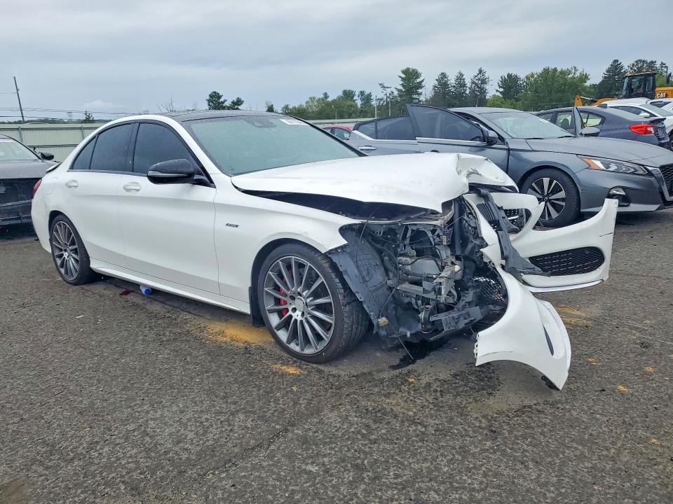 Снимка 4 от търг – 2016 MERCEDES-BENZ C с VIN 55SWF6EB3GU113019