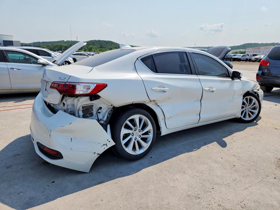 Photo 3 from auction – 2018 ACURA ILX with VIN 19UDE2F34JA000127