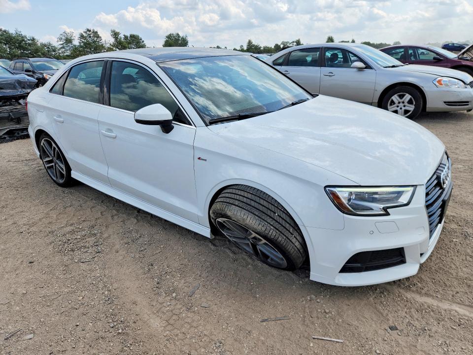 Photo 4 from auction – 2018 AUDI A3 with VIN WAUJ8GFF8J1043236