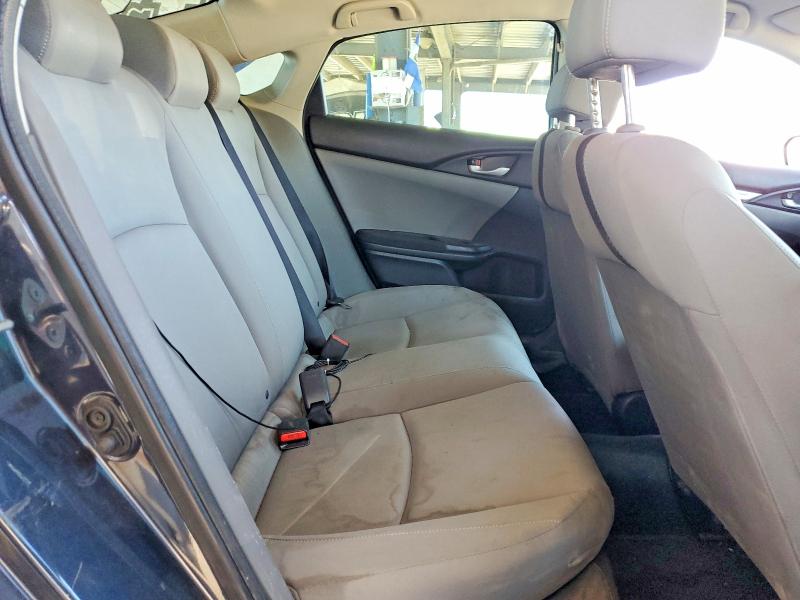 Photo 10 from auction – 2018 HONDA CIVIC with VIN 2HGFC2F54JH586359