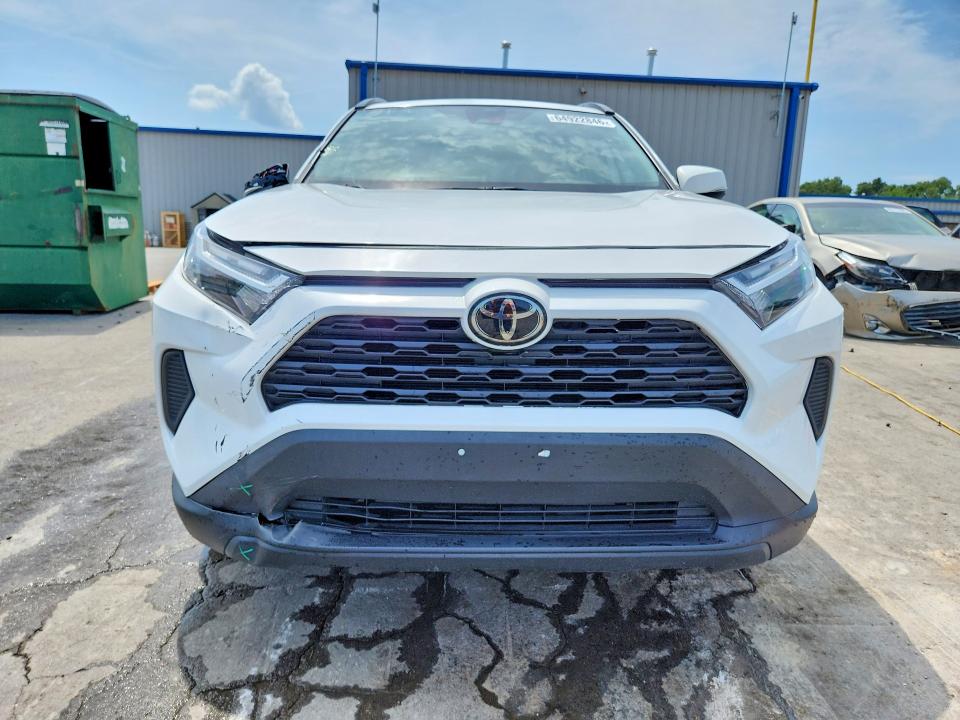Photo 5 from auction – 2024 TOYOTA RAV4 with VIN 2T3W1RFV3RC275645