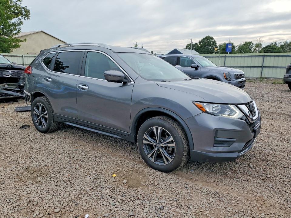 Photo 4 from auction – 2020 NISSAN ROGUE with VIN 5N1AT2MVXLC777152