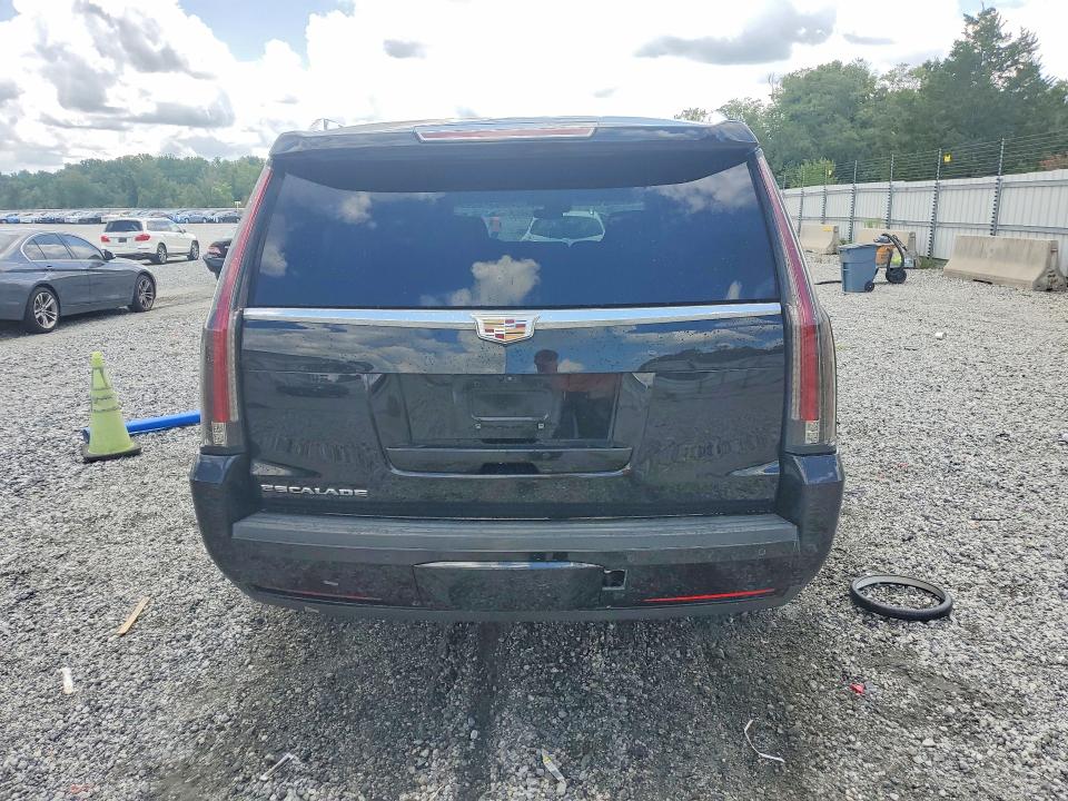 Снимка 6 от търг – 2020 CADILLAC ESCALADE с VIN 1GYS3HKJ9LR139574