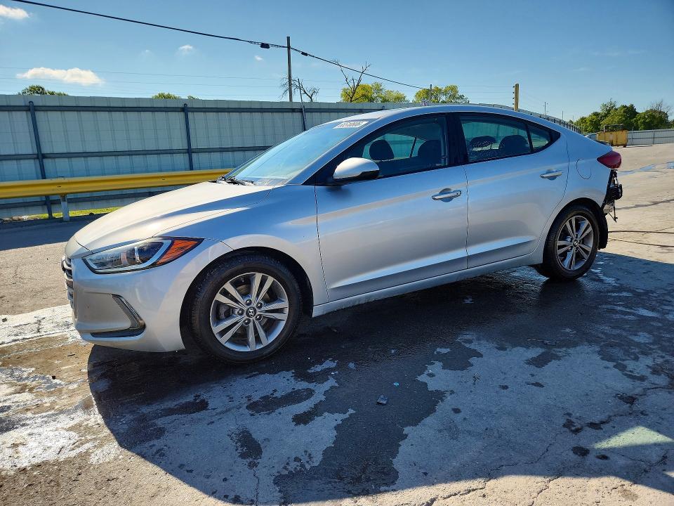 2017 HYUNDAI ELANTRA - Търг №65510806