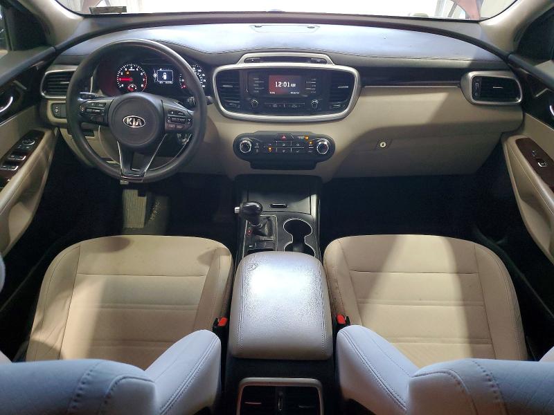 Photo 8 from auction – 2017 KIA SORENTO with VIN 5XYPG4A31HG192822