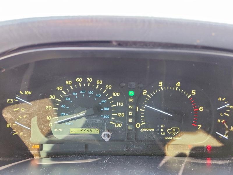 Photo 9 from auction – 1999 LEXUS LX with VIN JT6HT00W2X0047188